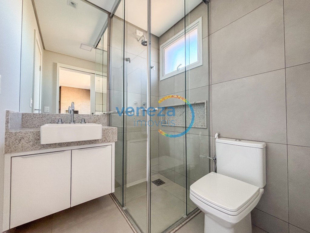 Apartamento à venda no bairro Higienopolis de Londrina com 78m<sup>2</sup> útil, 2 quartos, 2 vagas de garagem