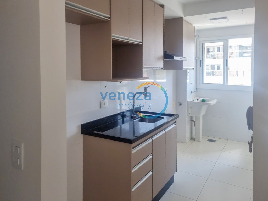 Apartamento à venda no bairro Presidente de Londrina com 71m<sup>2</sup> útil, 3 quartos, 2 vagas de garagem