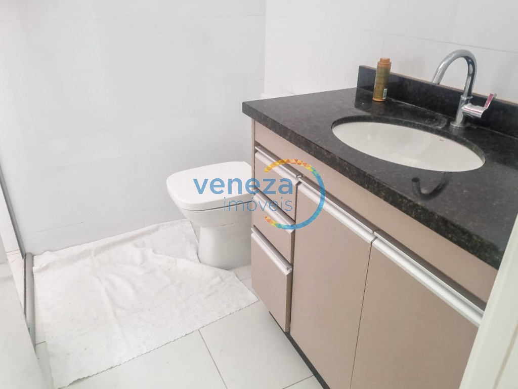 Apartamento à venda no bairro Presidente de Londrina com 71m<sup>2</sup> útil, 3 quartos, 2 vagas de garagem