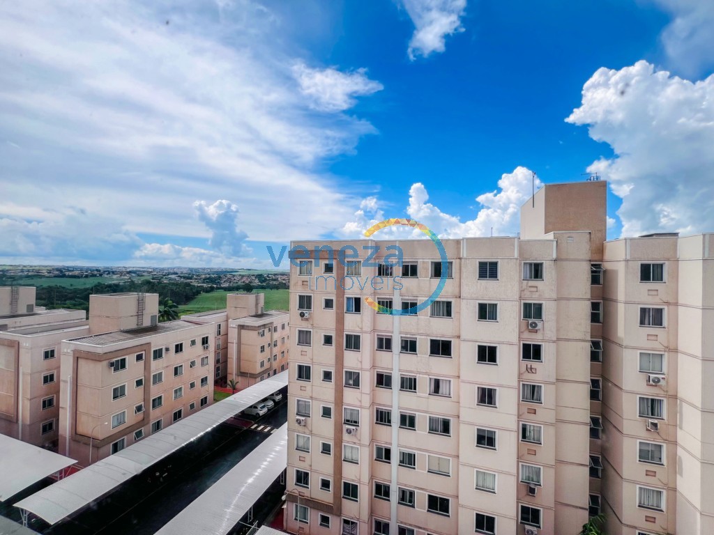 Apartamento à venda no bairro Acquaville de Londrina com 43.4m<sup>2</sup> útil, 2 quartos, 1 vaga de garagem