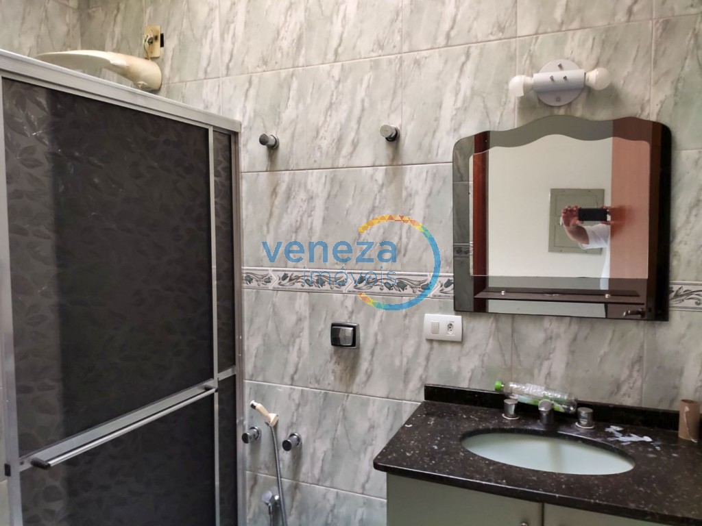 Prédio Comercial à venda no bairro San Remo de Londrina com 426.56m<sup>2</sup> útil