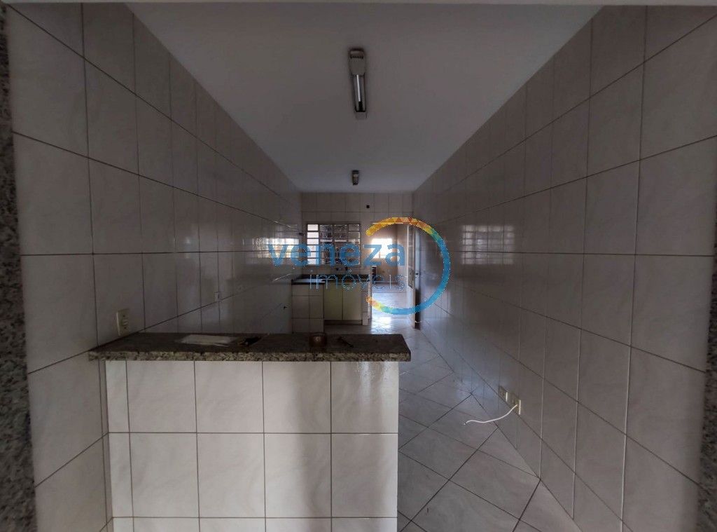 Prédio Comercial à venda no bairro San Remo de Londrina com 426.56m<sup>2</sup> útil