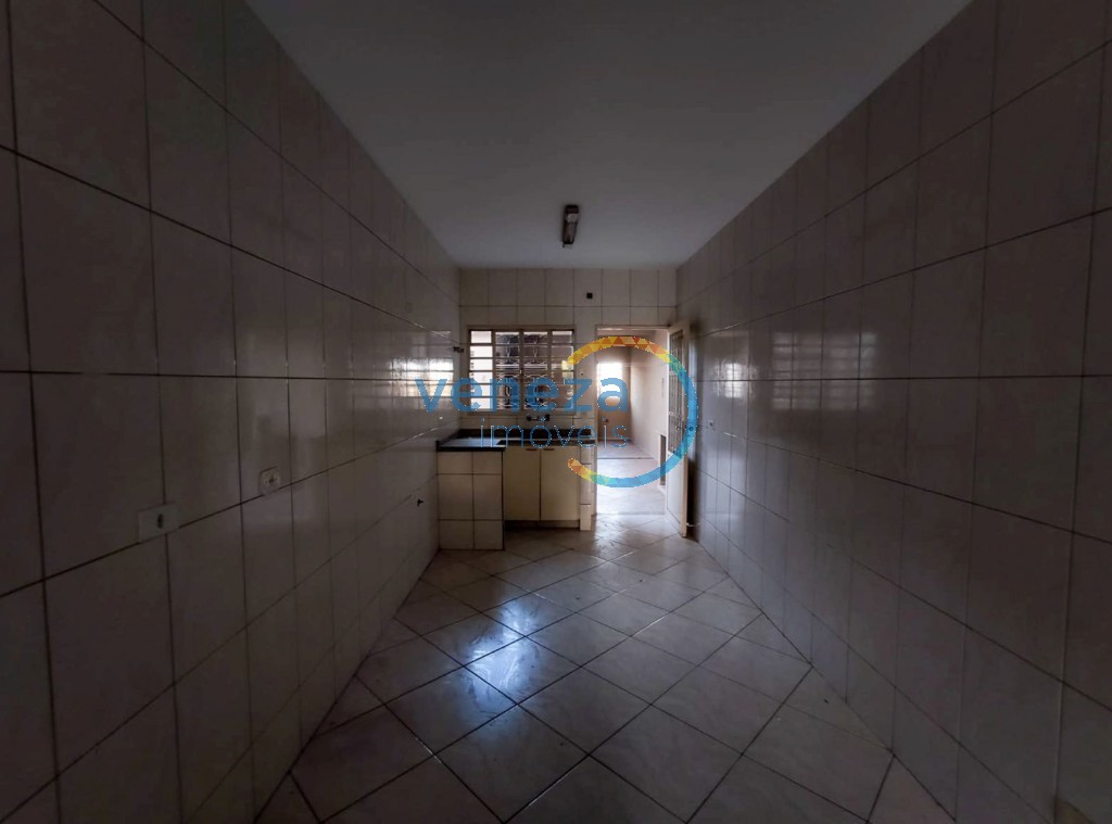 Prédio Comercial à venda no bairro San Remo de Londrina com 426.56m<sup>2</sup> útil