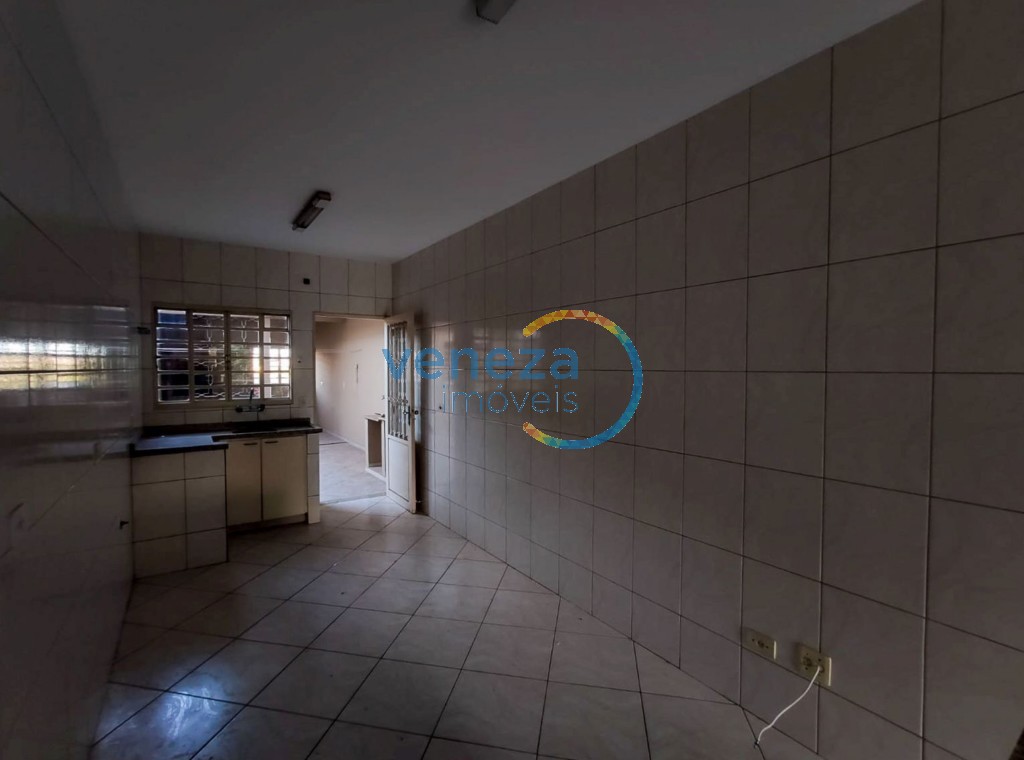 Prédio Comercial à venda no bairro San Remo de Londrina com 426.56m<sup>2</sup> útil