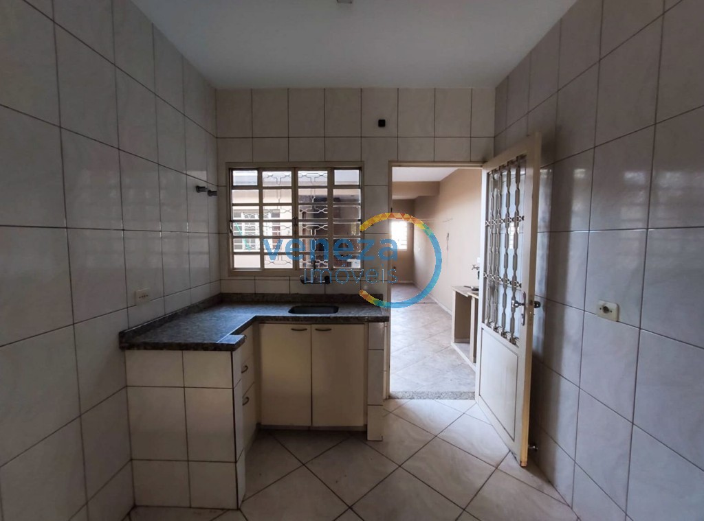 Prédio Comercial à venda no bairro San Remo de Londrina com 426.56m<sup>2</sup> útil