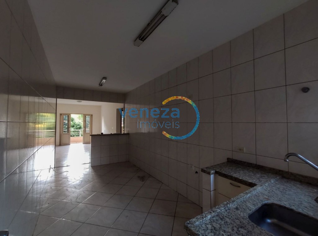 Prédio Comercial à venda no bairro San Remo de Londrina com 426.56m<sup>2</sup> útil