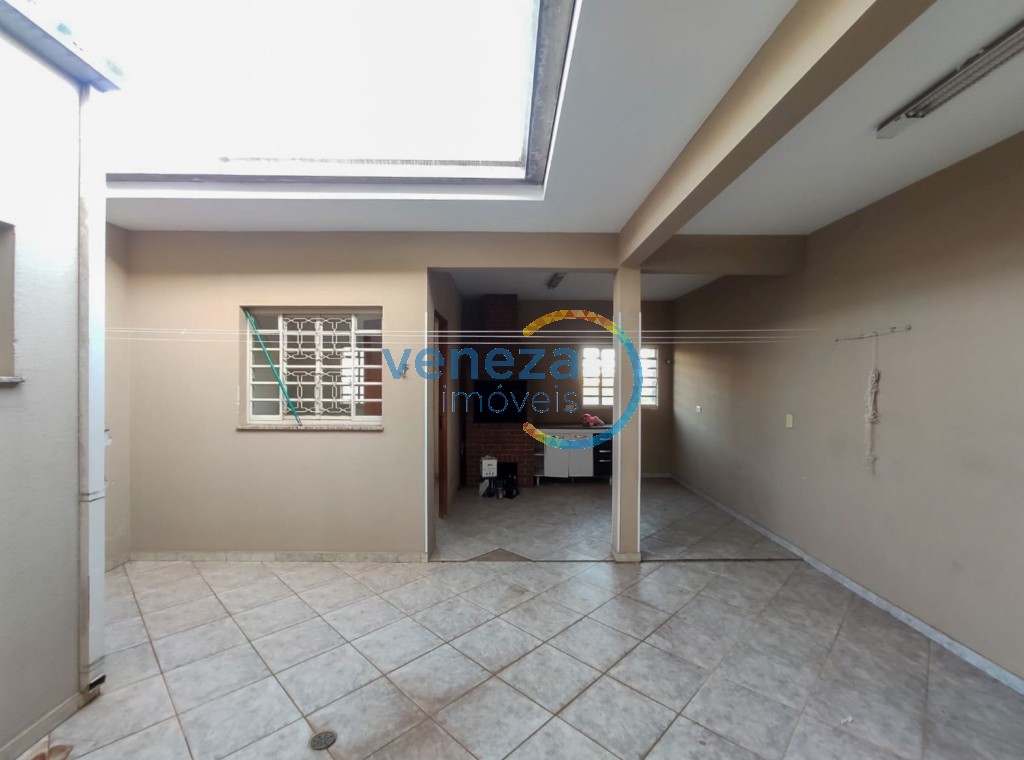 Prédio Comercial à venda no bairro San Remo de Londrina com 426.56m<sup>2</sup> útil