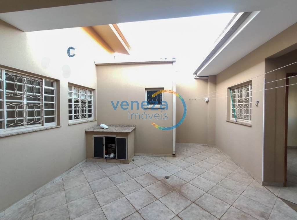 Prédio Comercial à venda no bairro San Remo de Londrina com 426.56m<sup>2</sup> útil