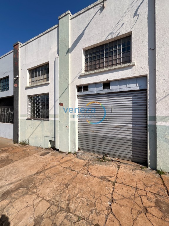 Barracão para locacao no Centro em Londrina com 100m² por R$ 2.900,00