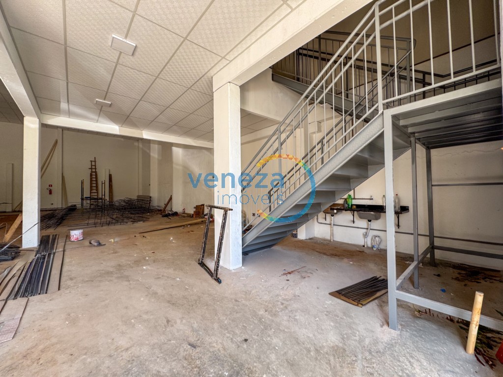 Barracão para locação no bairro Portal de Versalhes de Londrina - Foto 10