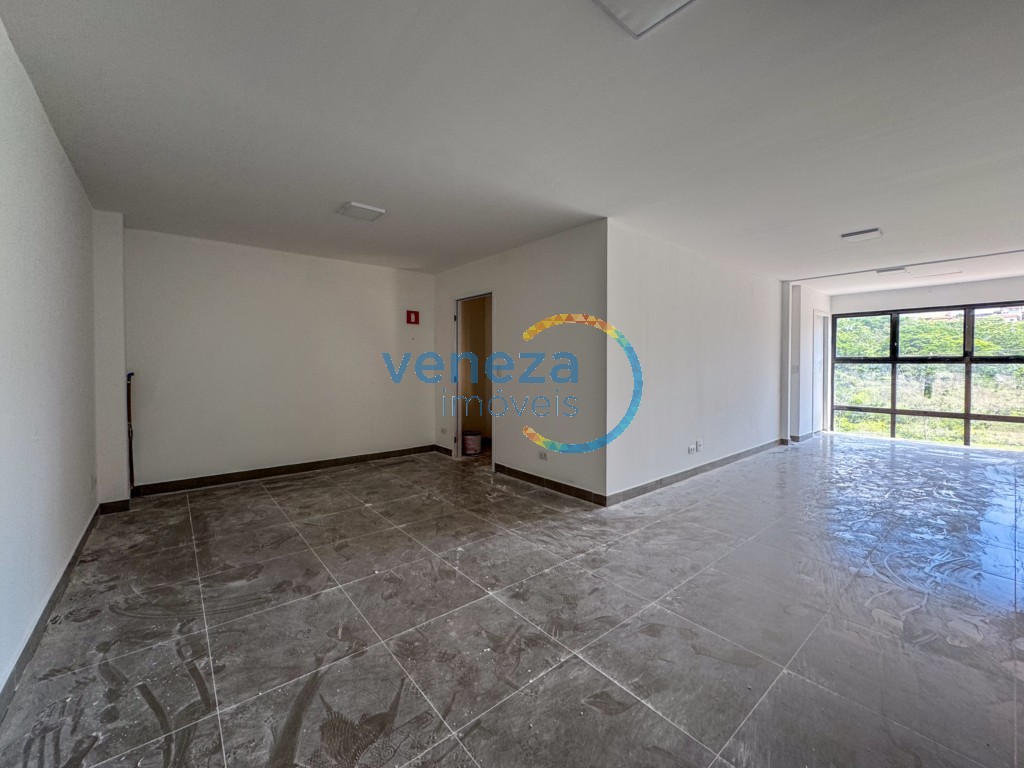 Barracão para locação no bairro Portal de Versalhes de Londrina - Foto 17