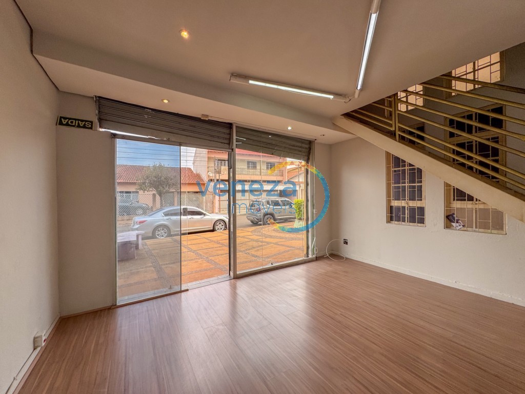 Salão-loja à venda no bairro Antares de Londrina com 16.53m<sup>2</sup> útil