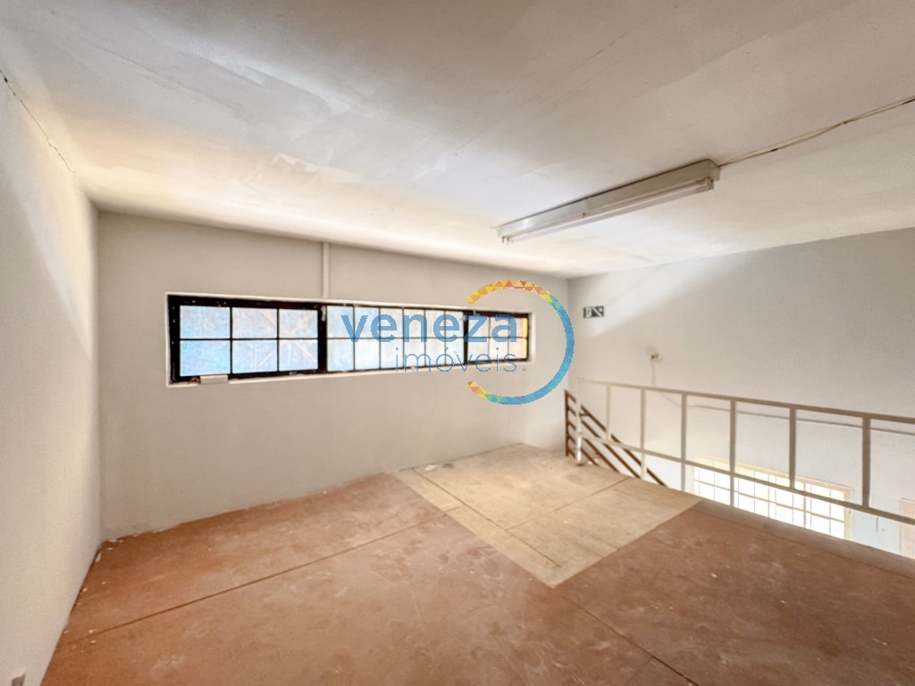 Salão-loja à venda no bairro Antares de Londrina com 16.53m<sup>2</sup> útil