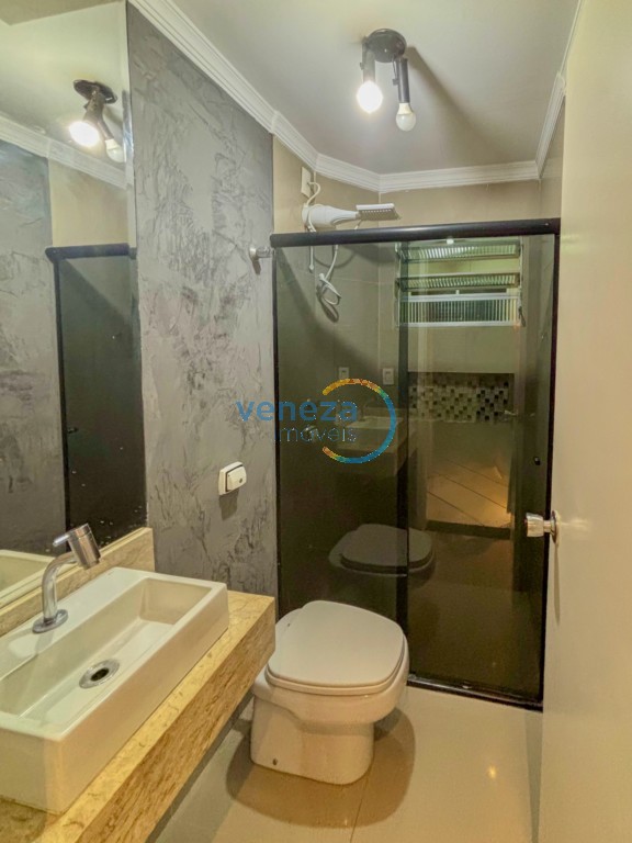 Apartamento à venda no bairro Jamaica de Londrina com 68.1m<sup>2</sup> útil, 3 quartos, 1 vaga de garagem