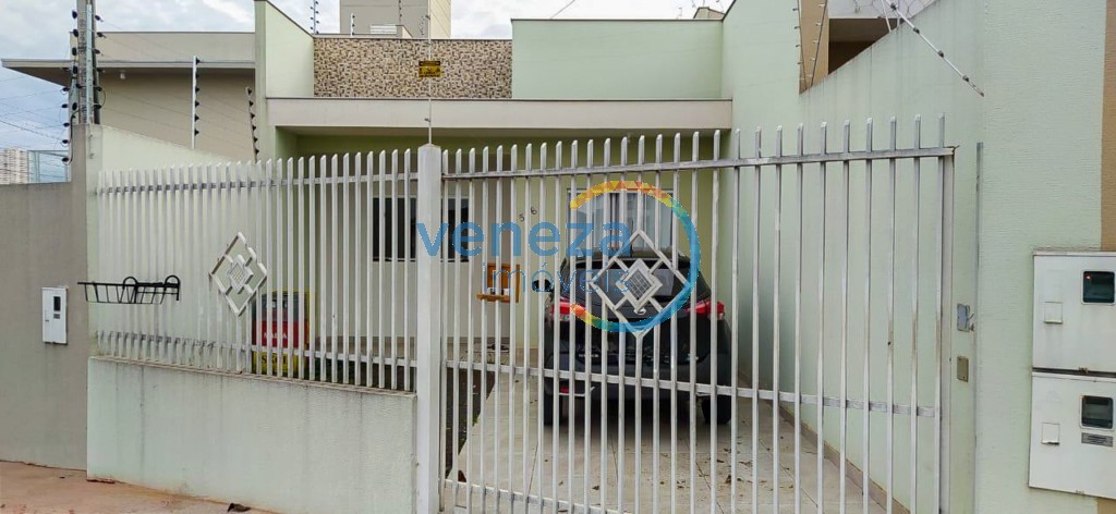 Casa Residencial para venda no Coliseu em Londrina com 76m² por R$ 350.000,00