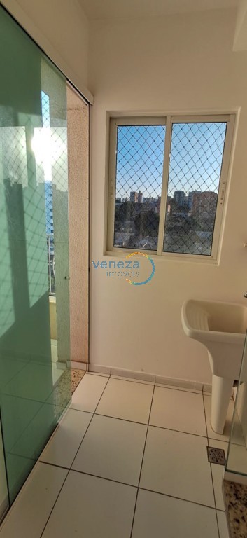 Apartamento à venda no bairro Brasil de Londrina com 66.85m<sup>2</sup> útil, 3 quartos, 1 vaga de garagem