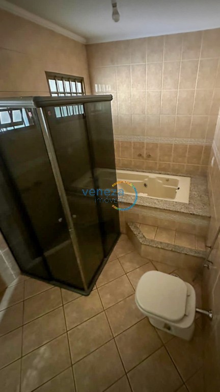 Casa Residencial para venda no bairro Franciscone de Londrina - Foto 6
