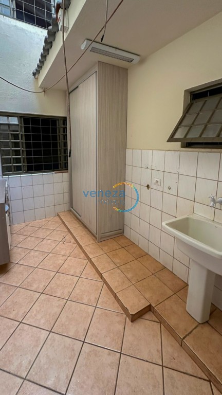 Casa Residencial para venda no bairro Franciscone de Londrina - Foto 17