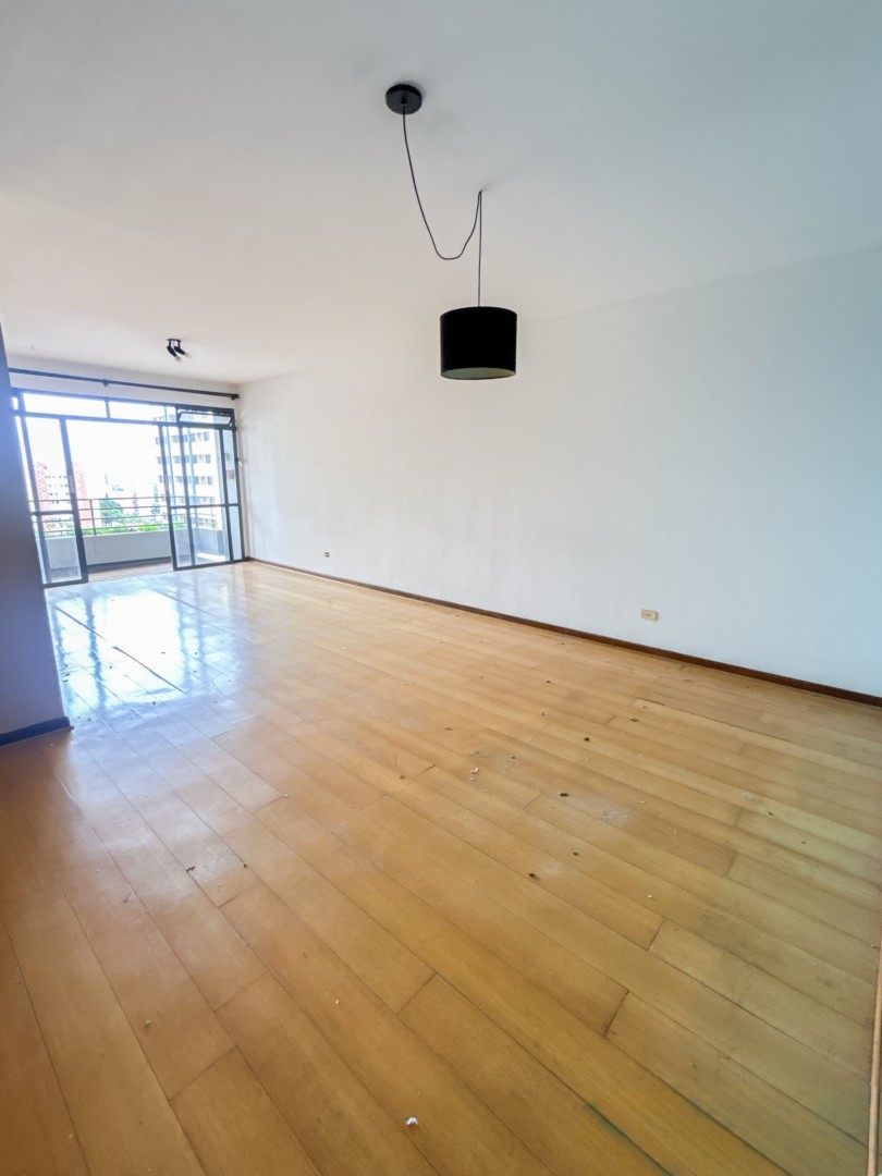 Apartamento para locacao no Centro em Londrina com 184m² por R$ 2.500