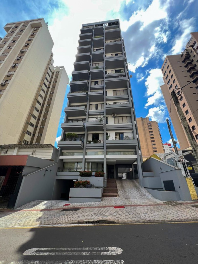 Apartamento para locacao no Centro em Londrina com 184m² por R$ 2.500