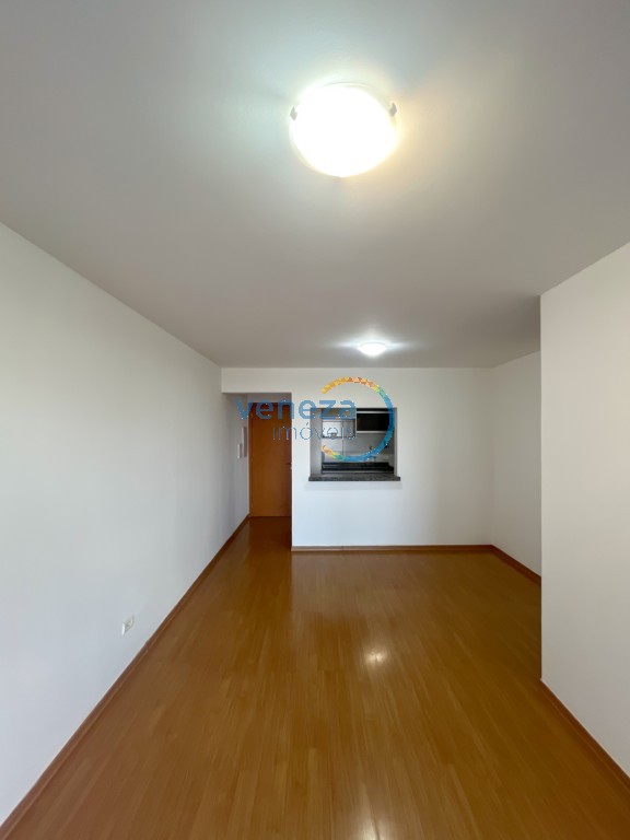 Apartamento para locacao no Centro em Londrina com 115,39m² por R$ 2.900,00