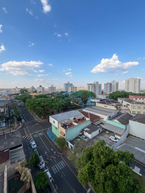 Apartamento para locação no bairro Centro de Londrina com 77.21m<sup>2</sup> útil, 3 quartos, 2 vagas de garagem