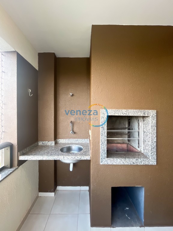 Apartamento para locação no bairro Centro de Londrina com 77.21m<sup>2</sup> útil, 3 quartos, 2 vagas de garagem
