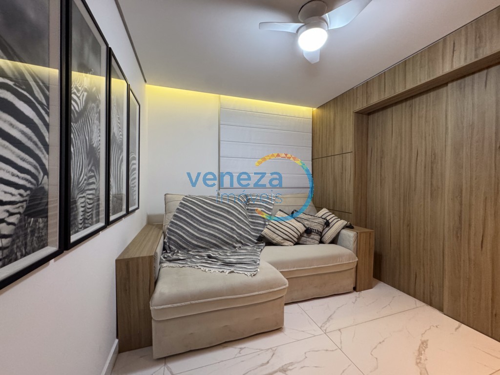 Apartamento à venda no bairro Centro de Londrina com 103.13m<sup>2</sup> útil, 3 quartos, 2 vagas de garagem