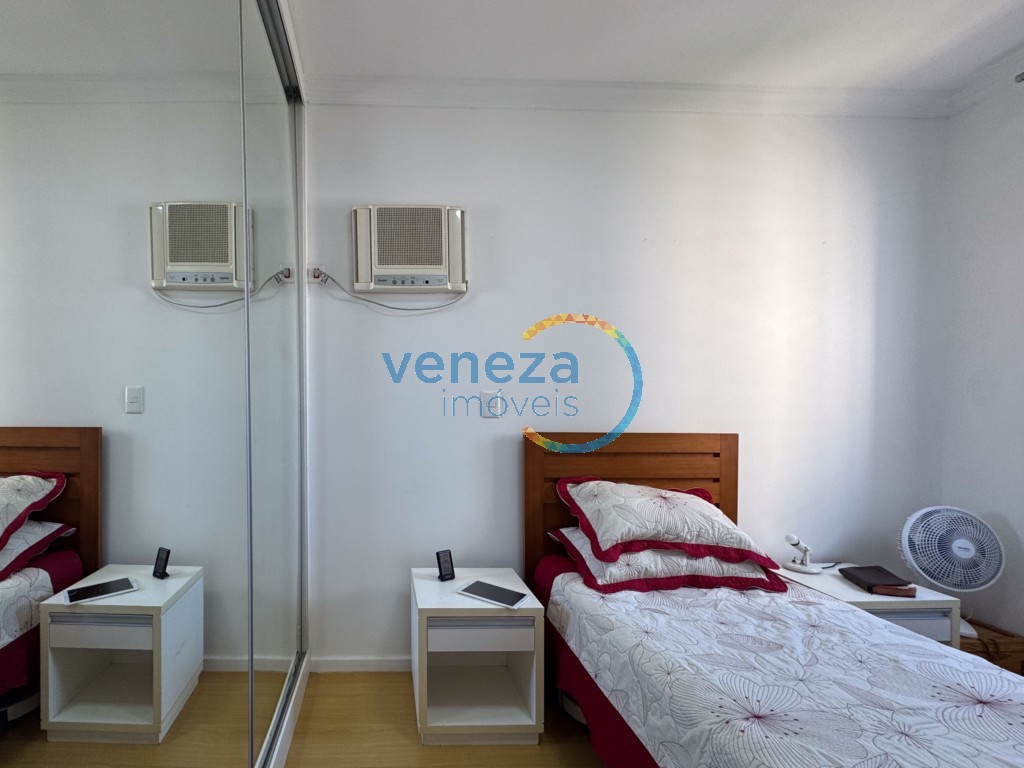 Apartamento à venda no bairro Centro de Londrina com 103.13m<sup>2</sup> útil, 3 quartos, 2 vagas de garagem