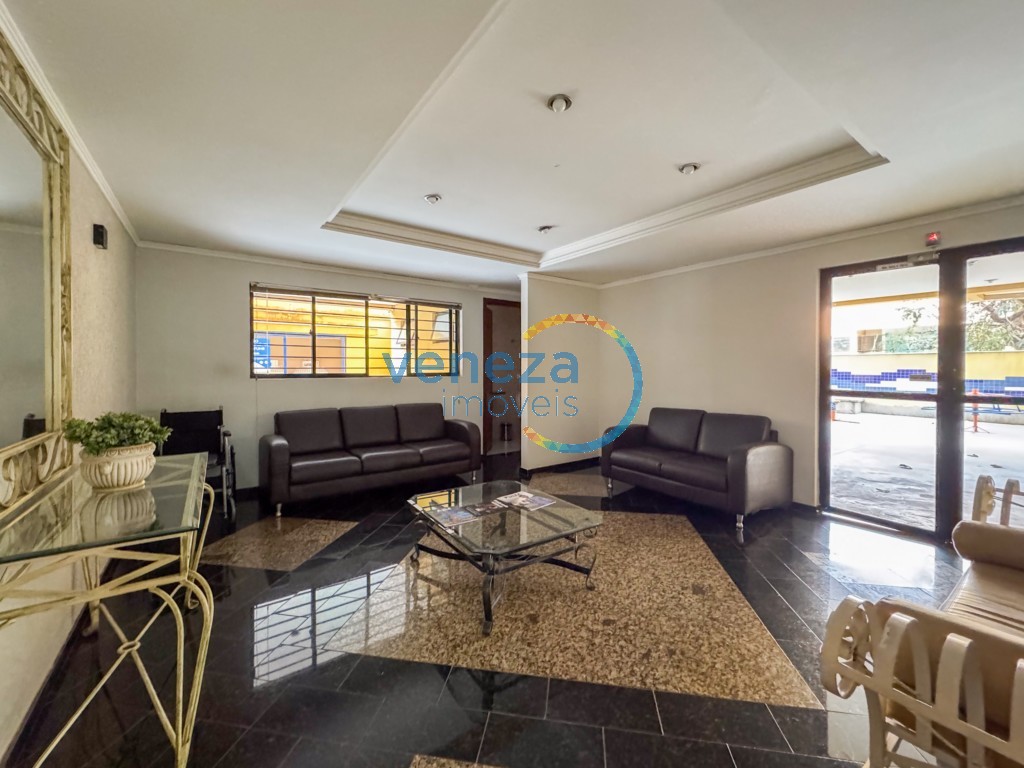 Apartamento à venda no bairro Centro de Londrina com 103.13m<sup>2</sup> útil, 3 quartos, 2 vagas de garagem