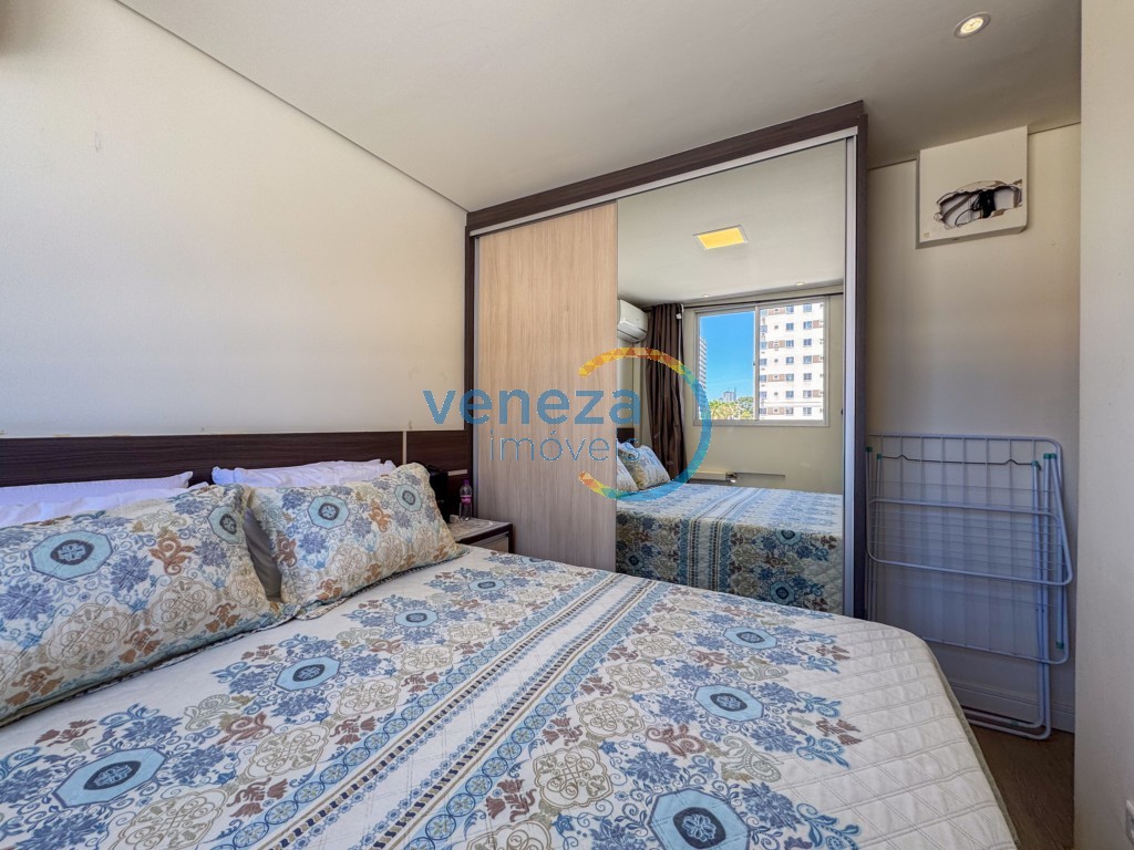 Apartamento à venda no bairro Gleba Palhano de Londrina com 46m<sup>2</sup> útil, 2 quartos, 1 vaga de garagem