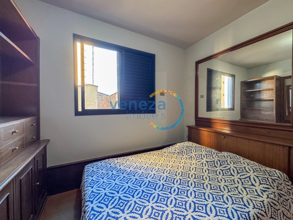 Apartamento à venda no bairro Centro de Londrina com 100m<sup>2</sup> útil, 3 quartos, 1 vaga de garagem