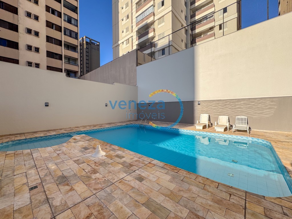 Apartamento à venda no bairro Centro de Londrina com 100m<sup>2</sup> útil, 3 quartos, 1 vaga de garagem