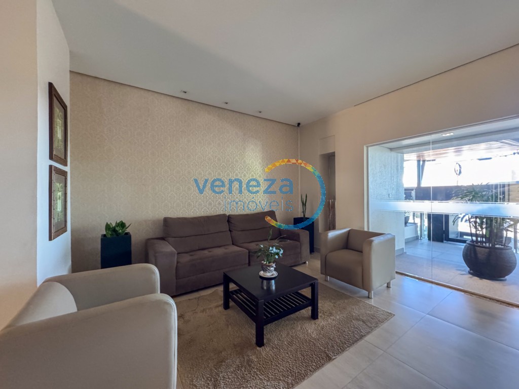 Apartamento à venda no bairro Centro de Londrina com 100m<sup>2</sup> útil, 3 quartos, 1 vaga de garagem