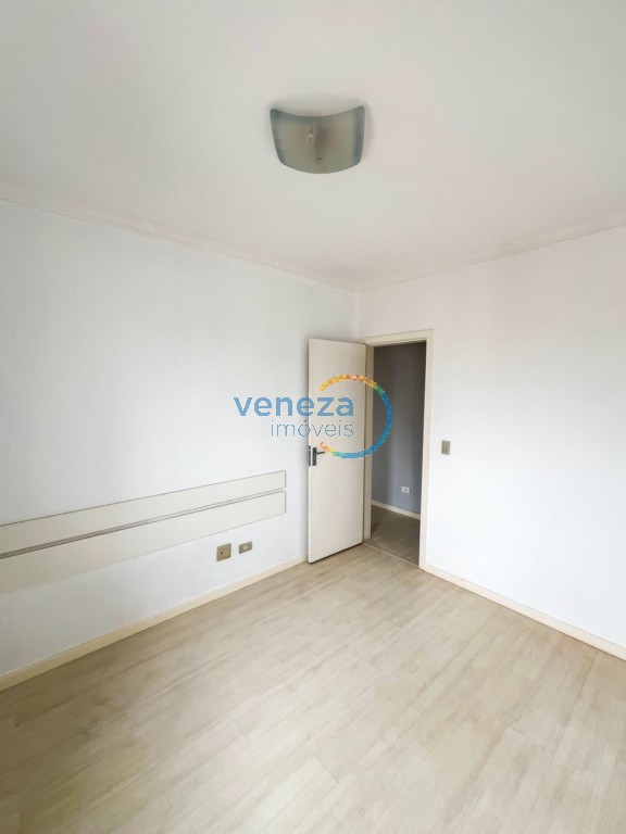 Apartamento à venda no bairro San Remo de Londrina com 82m<sup>2</sup> útil, 3 quartos, 1 vaga de garagem