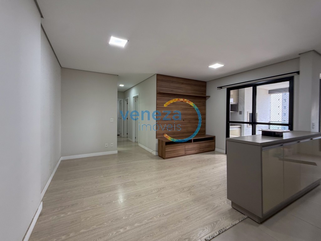 Apartamento para locação no bairro Gleba Palhano de Londrina com 81.26m<sup>2</sup> útil, 3 quartos, 2 vagas de garagem