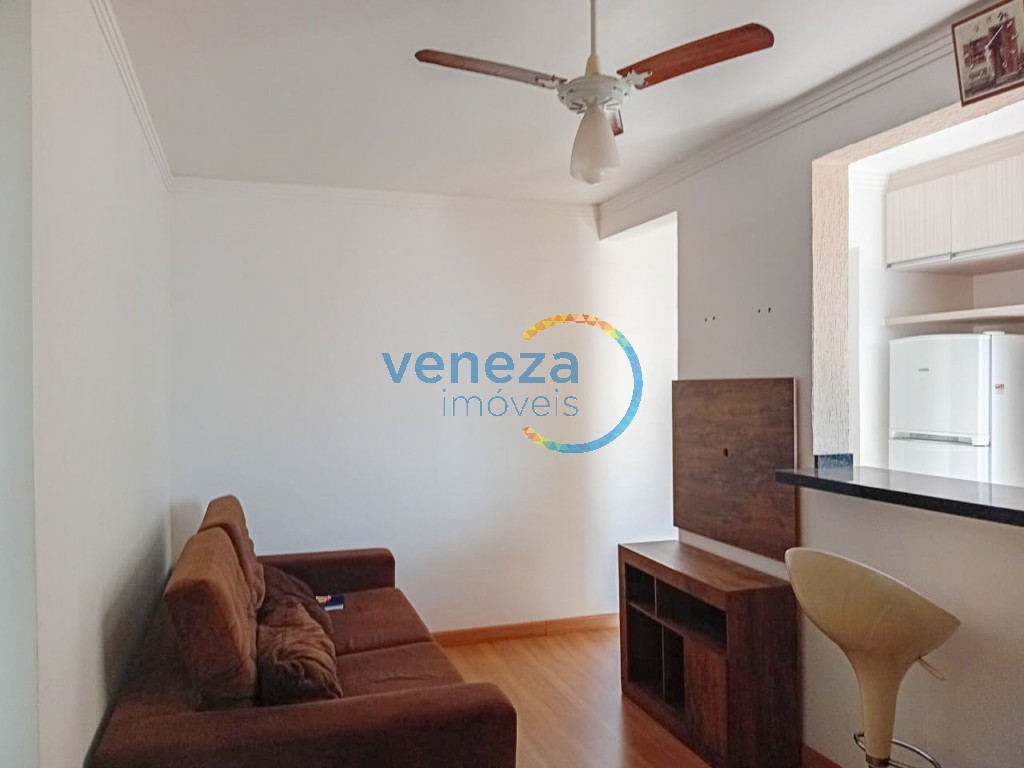 Apartamento para venda no Hipica em Londrina com 77m² por R$ 200.000,00