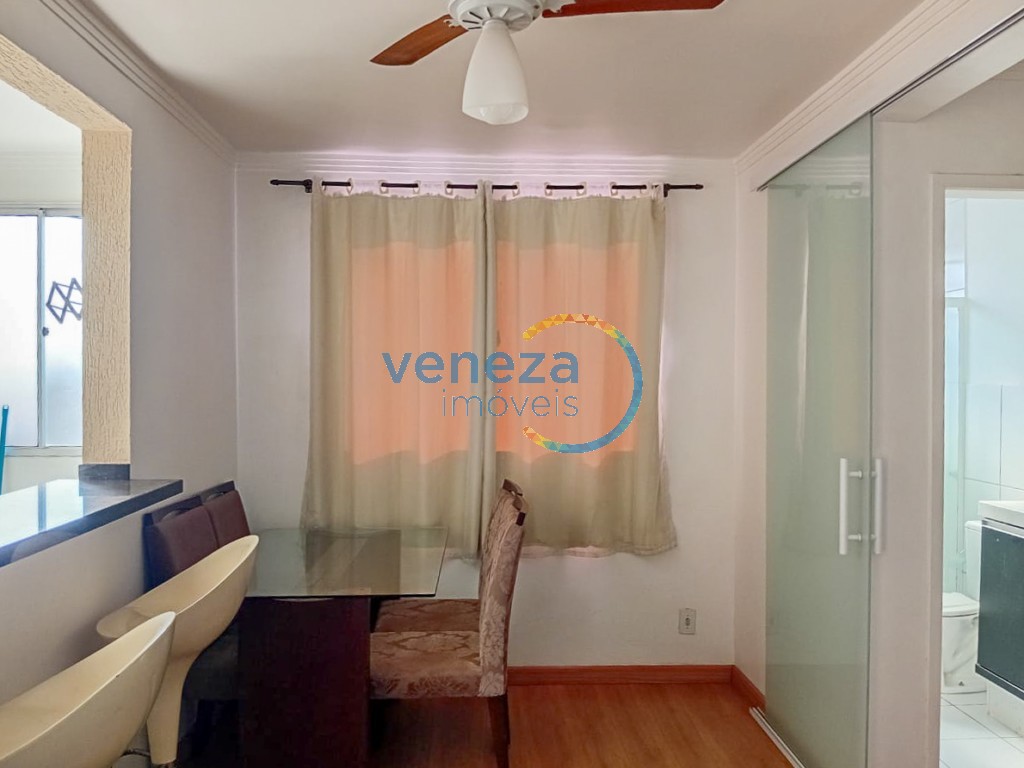 Apartamento para venda no Hipica em Londrina com 77m² por R$ 200.000,00