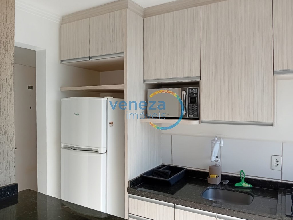 Apartamento à venda no bairro Hipica de Londrina com 44.67m<sup>2</sup> útil, 2 quartos, 1 vaga de garagem