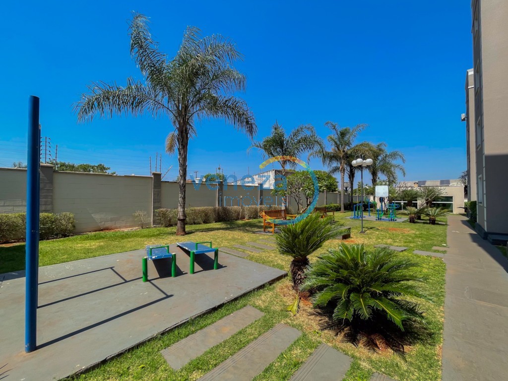 Apartamento à venda no bairro Hipica de Londrina com 44.67m<sup>2</sup> útil, 2 quartos, 1 vaga de garagem