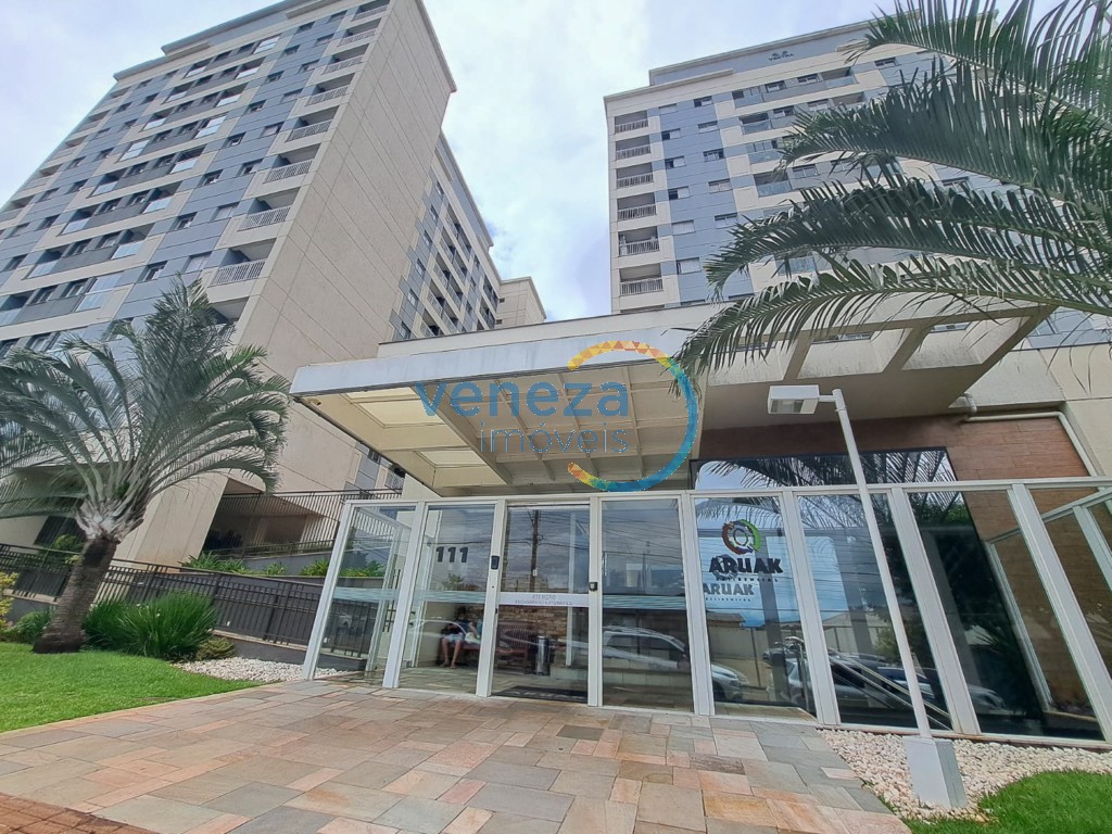 Apartamento para locacao no Moncoes em Londrina com 95,03m² por R$ 2.900,00