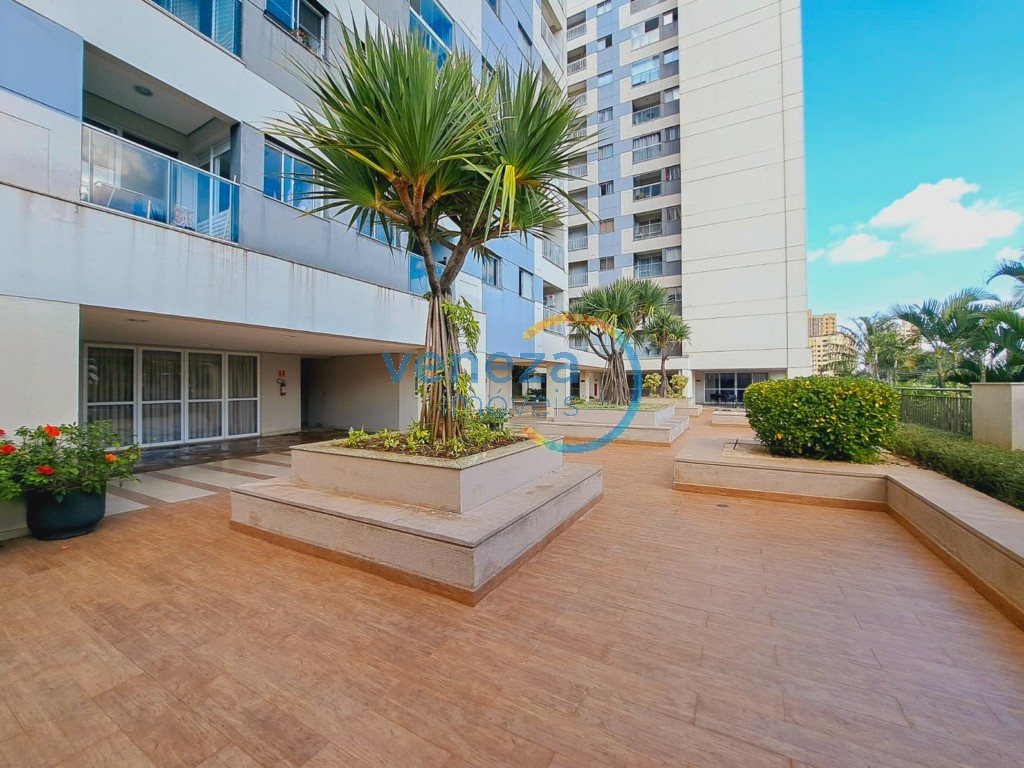 Apartamento para locacao no Moncoes em Londrina com 95,03m² por R$ 2.900,00