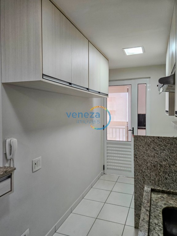 Apartamento para locação no bairro Judith de Londrina com 78.79m<sup>2</sup> útil, 3 quartos, 2 vagas de garagem