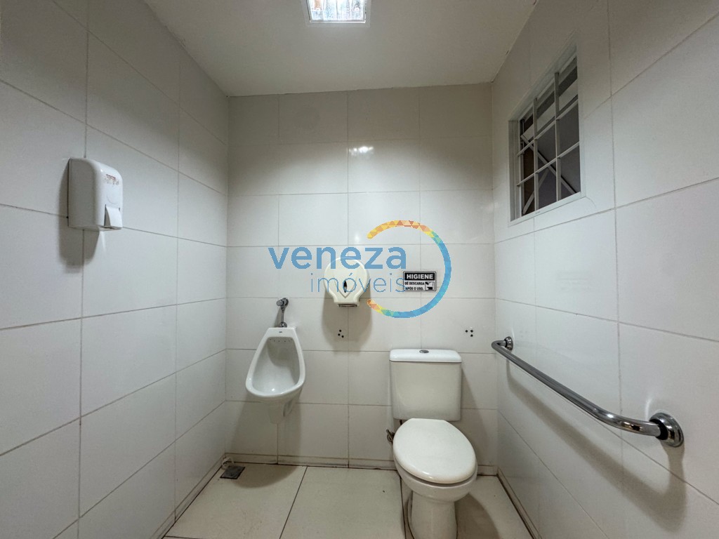 Casa Comercial para locação no bairro Ipiranga de Londrina com 229.64m<sup>2</sup> útil, 4 vagas de garagem