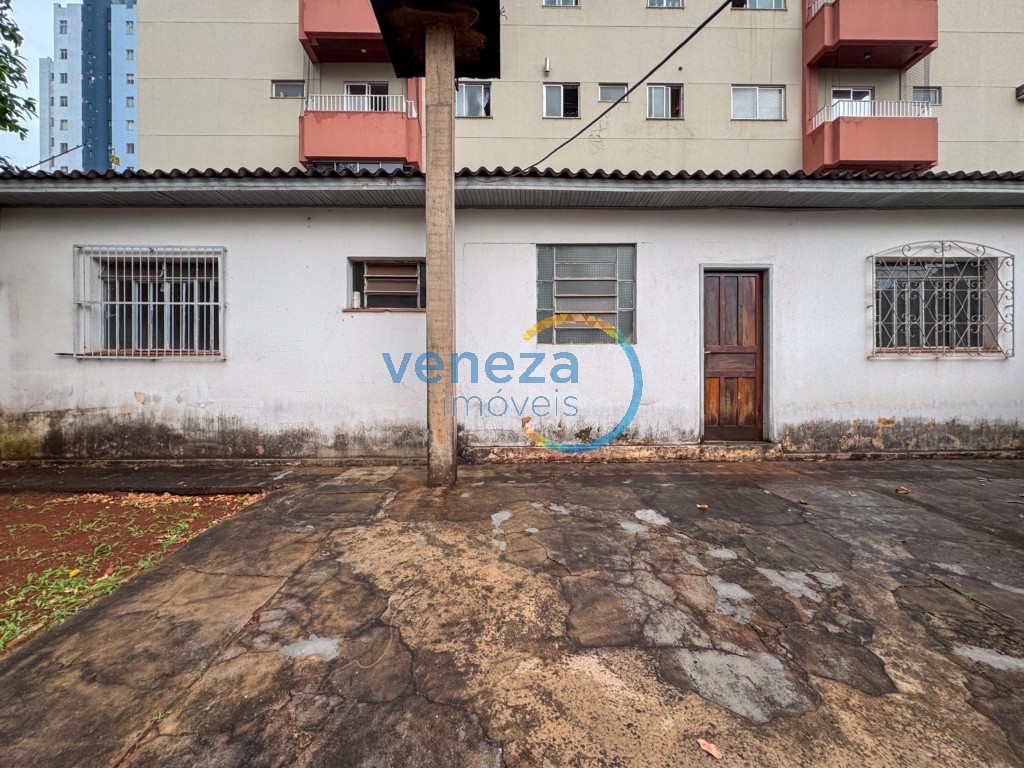 Casa Comercial para locação no bairro Ipiranga de Londrina com 229.64m<sup>2</sup> útil, 4 vagas de garagem