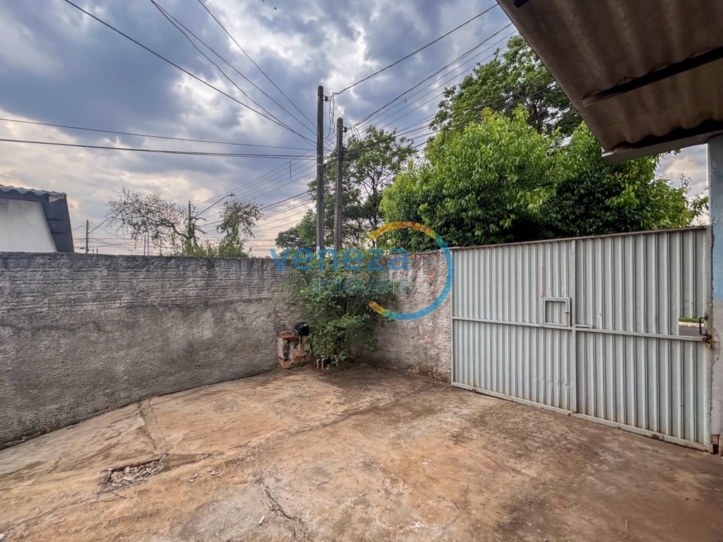 Casa Residencial para venda no California em Londrina com 159,16m² por R$ 290.000,00