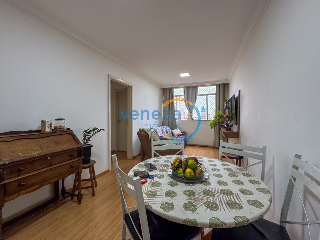 Apartamento para locação no bairro Ipiranga de Londrina com 73m<sup>2</sup> útil, 2 quartos, 1 vaga de garagem
