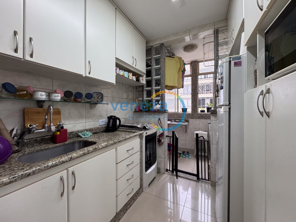Apartamento para locação no bairro Ipiranga de Londrina com 73m<sup>2</sup> útil, 2 quartos, 1 vaga de garagem