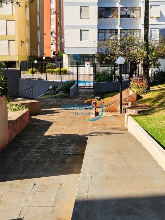 Apartamento para locação no bairro Ipiranga de Londrina com 73m<sup>2</sup> útil, 2 quartos, 1 vaga de garagem