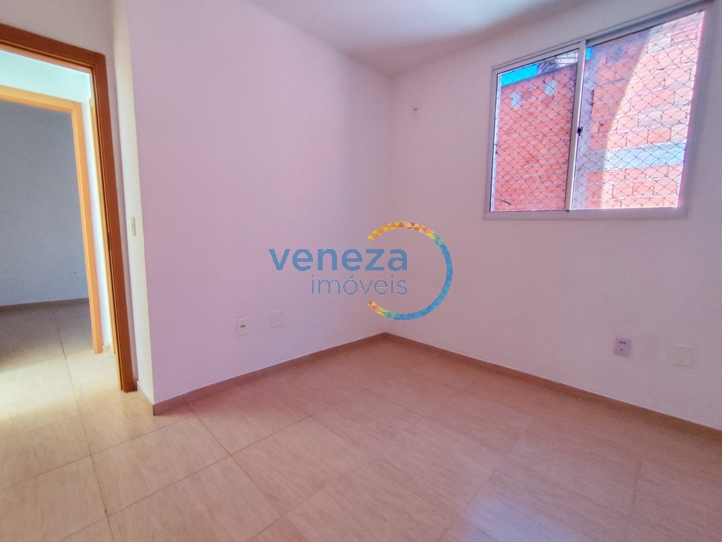 Apartamento à venda no bairro Ouro Verde de Londrina com 45m<sup>2</sup> útil, 2 quartos, 1 vaga de garagem